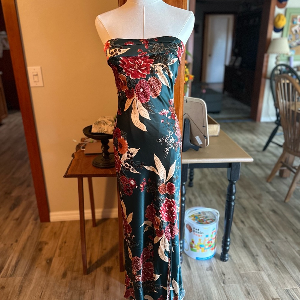 Altar'd State Strapless Floral Dress - Green and Red